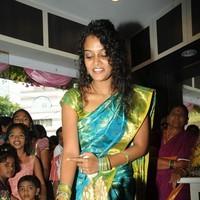 Sonia Deepti inaugurates silk showroom - Pictures | Picture 96918